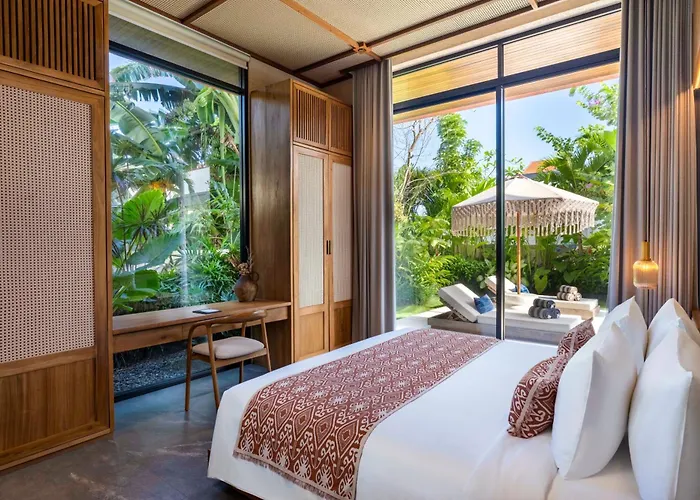 Hotel Tui Blue Berawa And 5*