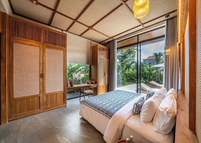 Hotel Tui Blue Berawa And 5*